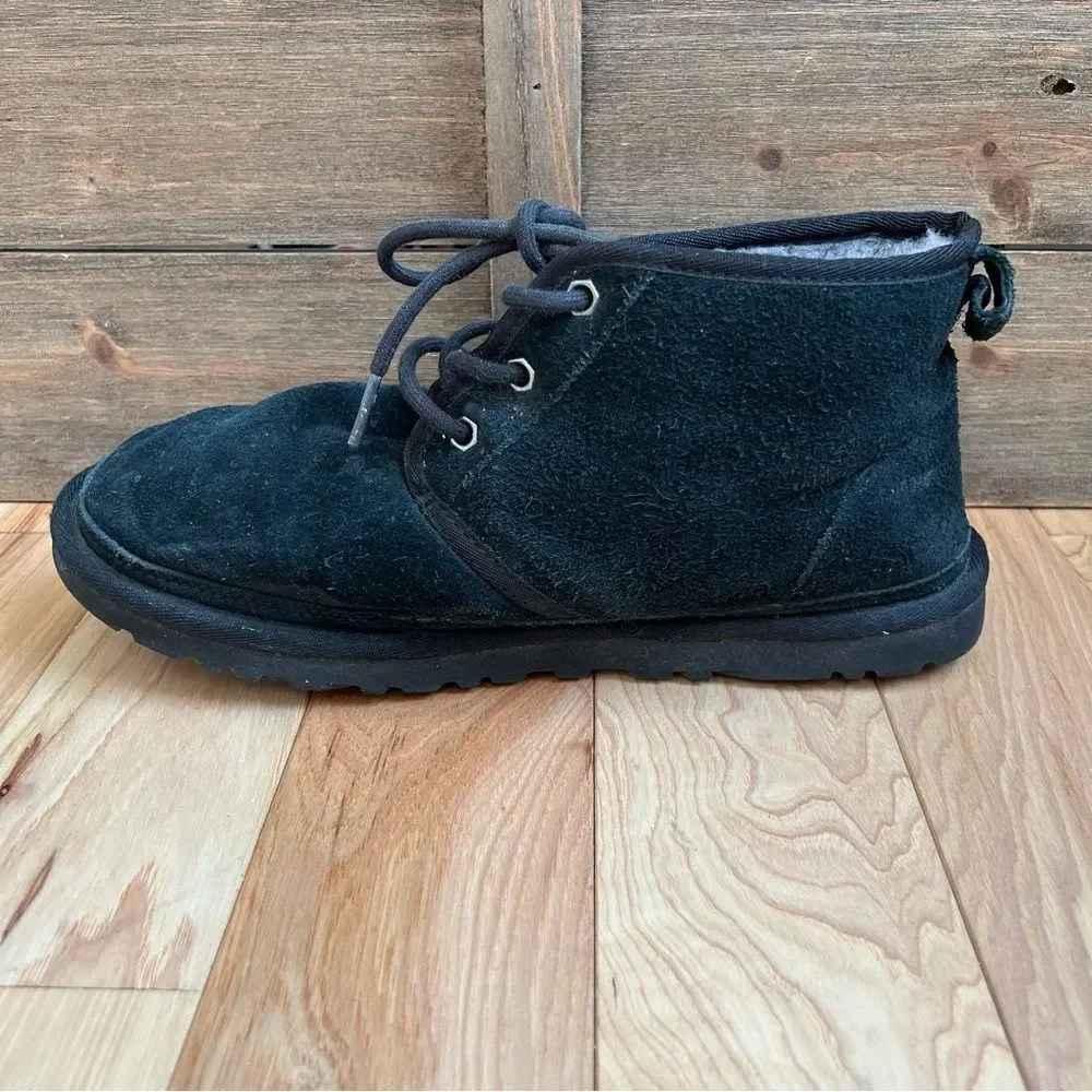 UGG Neumel Chukka Boot Black Suede Boots Men’s Sz 8